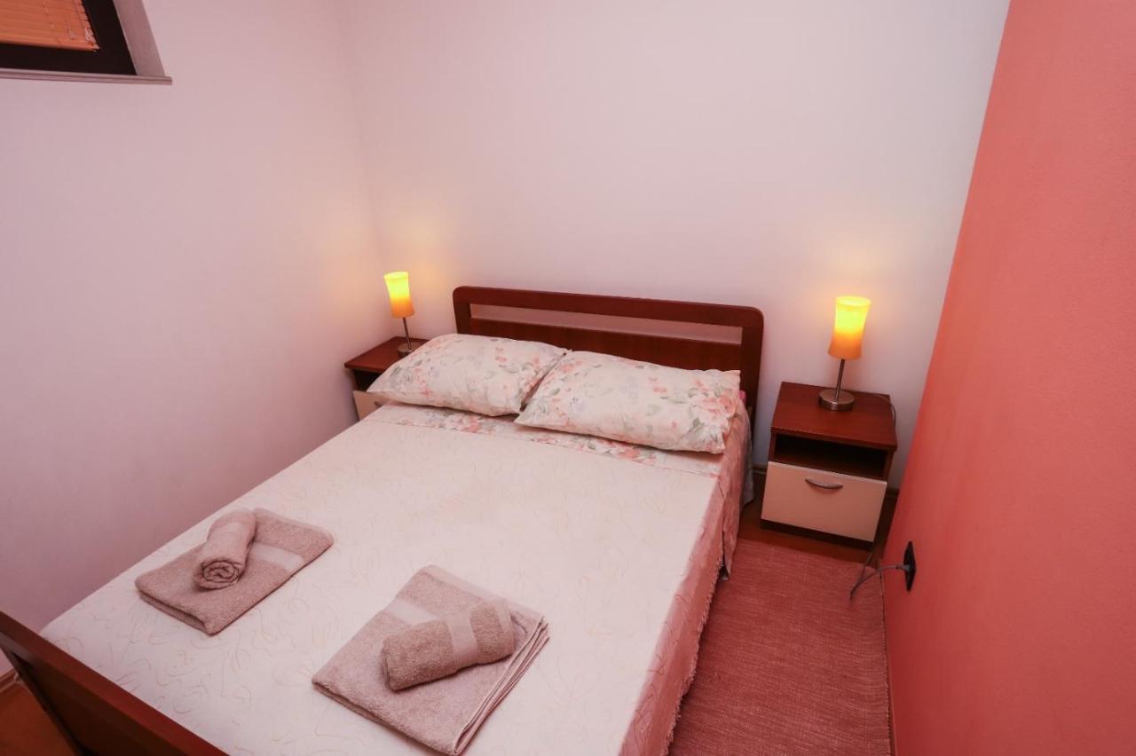 Apartment Nina With Private Pool Nova Vas  외부 사진